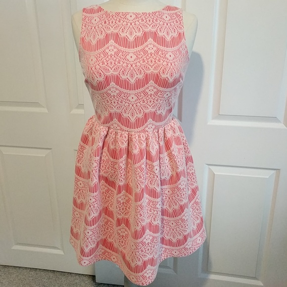 love...ady Dresses & Skirts - 💞love...ady Lace fit and flare dress